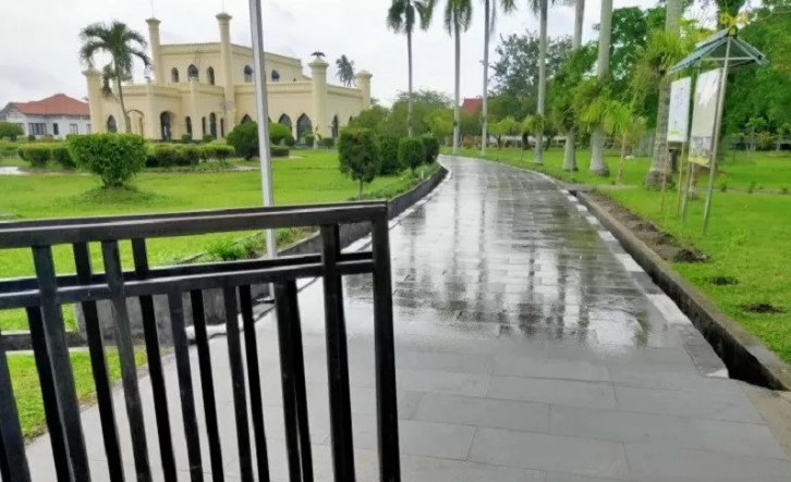 Istana Siak Tutup Selama Corona - Riau Berencana Membuka Kembali 117 Tempat Wisata yang Sebelumnya Ditutup, Jika PSBB Tidak Diperpanjang