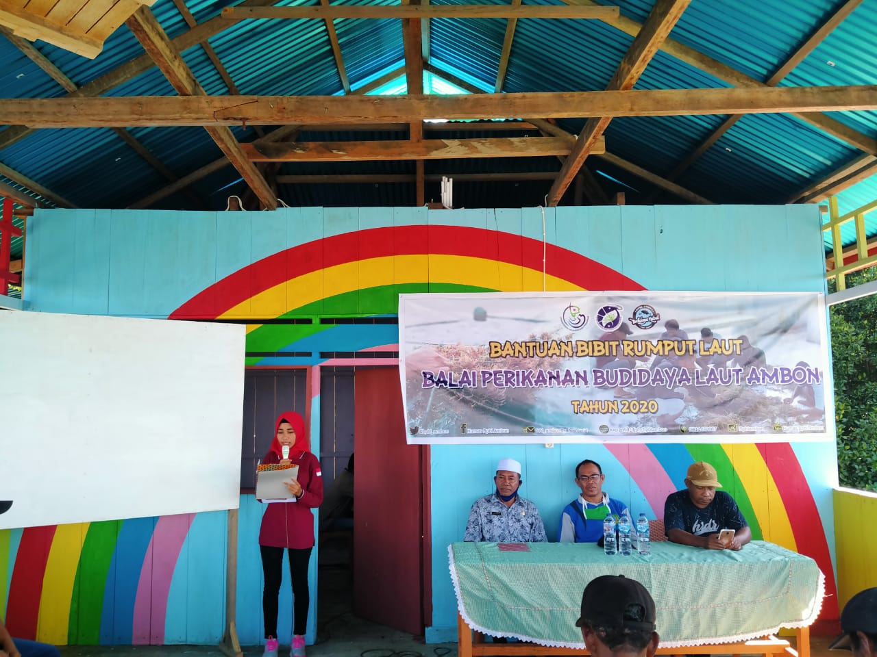 Balai Perikanan Budidaya Laut Ambon, Salurkan Bibit Rumput Laut ke 3 Desa