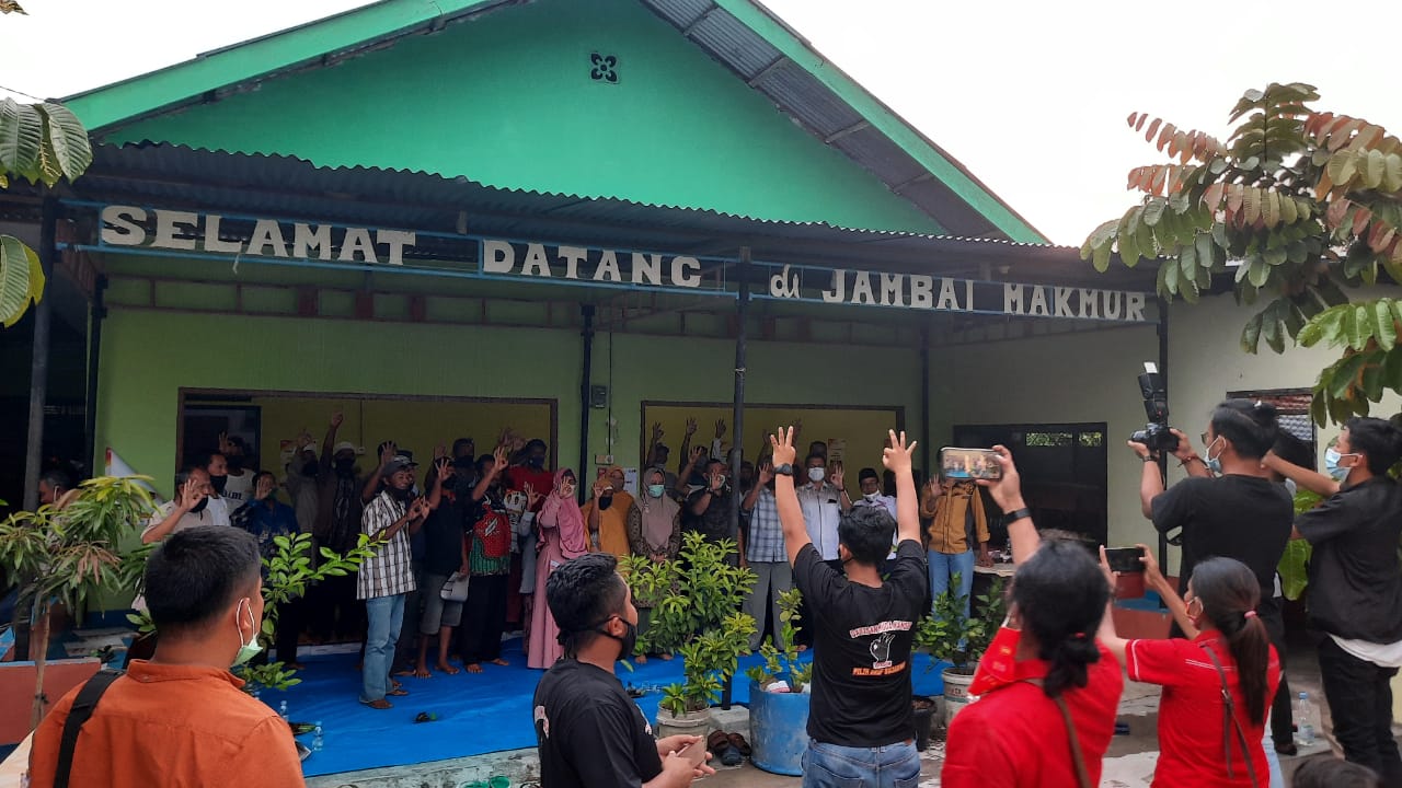 Warga Kandis Siap Menangkan Arif-Sujarwo