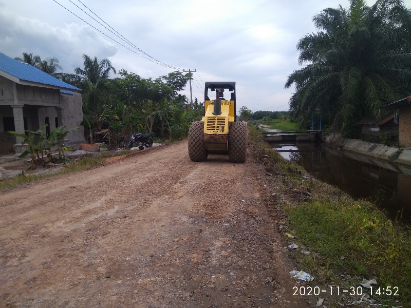 Terimakasih Pilkada Siak 2020, Berkat Kehadiranmu Jalan Kami Jadi Bagus