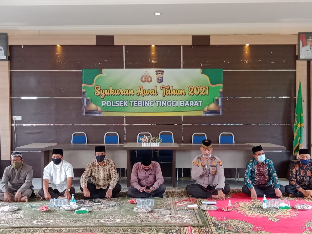 Polsek Tebing Tinggi Barat Gelar Syukuran dan Santuni Anak Yatim